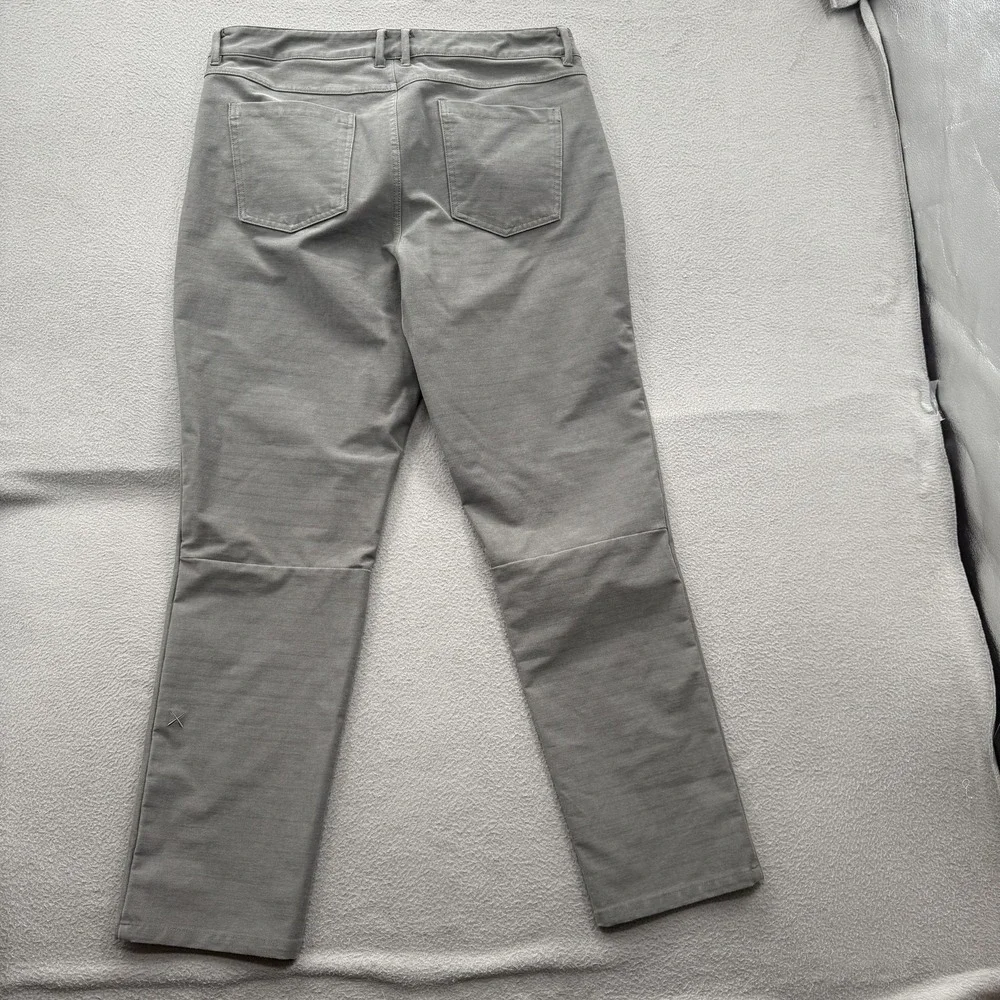 Cuts Pants Mens 34x32 (Fits 34/30) Gray Slim Fit Stretch Chino Golf Office.